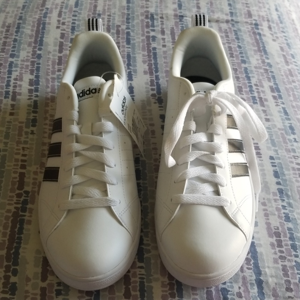 NWT Adidas VS Advantage sneakers- see pictures for subtle ink marker on front.